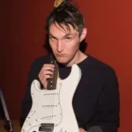 Is Josh Klinghoffer singer Polly Jean Harvey 